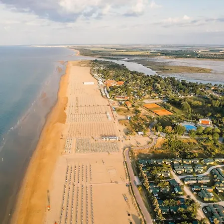 Two-room Flat With Swimming Pool Near The Sea Apartment Bibione