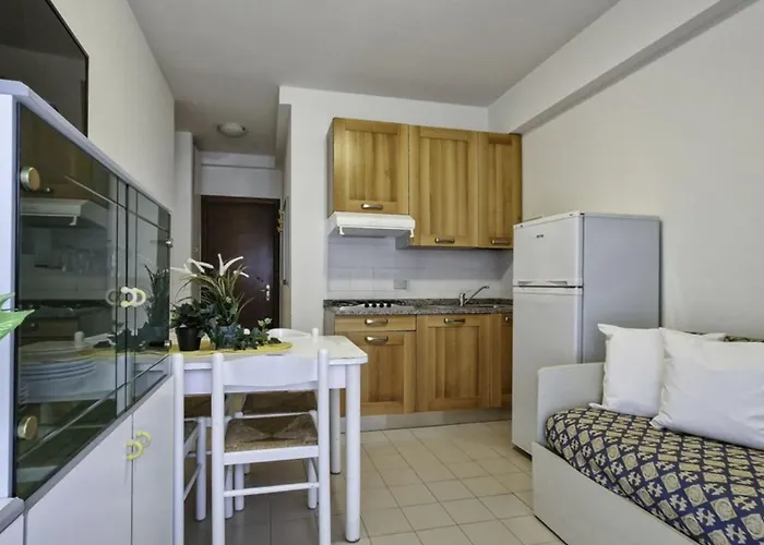 Rooftop Pool Retreat In *