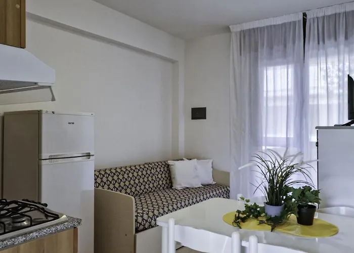 Apartment Rooftop Pool Retreat In *