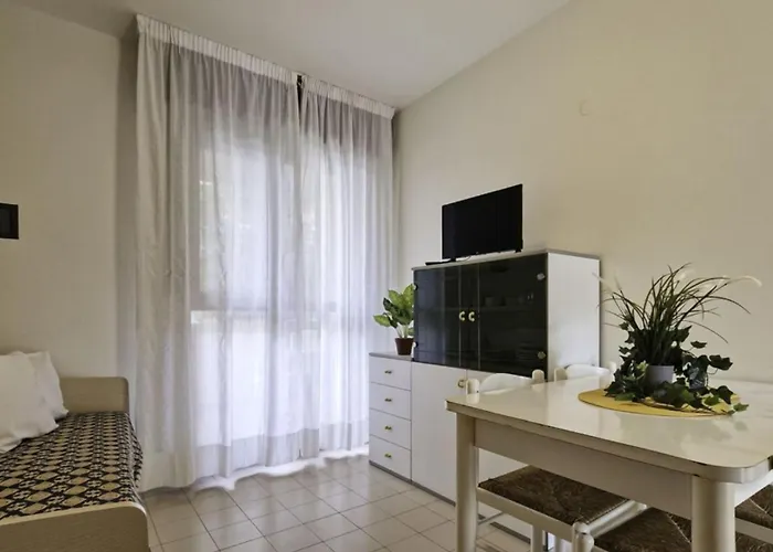 Rooftop Pool Retreat In *